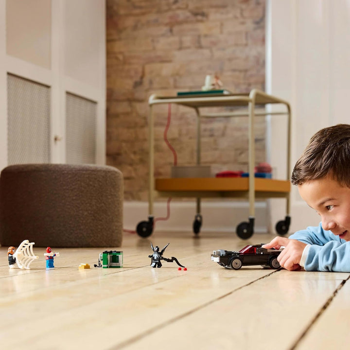 LEGO Marvel Spider-Man Mech Vs. Venom Muscle Car - Mașină de jucărie cu 3 minifigurine de supereroi - Model de mașină cu trăgători - Cadou pentru băieți și fete cu vârsta de 7+ 76309